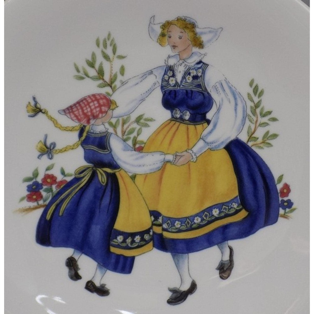 Vintage Rorstrand Sweden JL 0682 7.5" Porcelain Plate Swedish National Costume - Picture 2 of 8